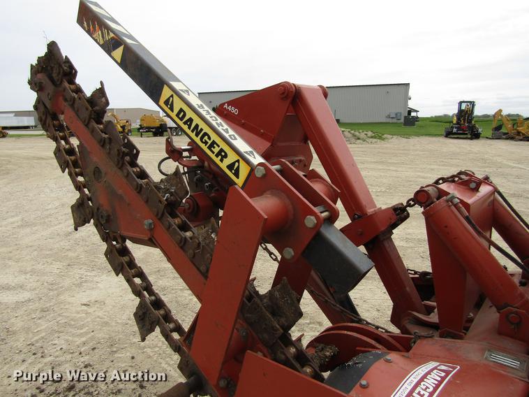 image for item EU9630 1984 Ditch Witch 4010DD trencher