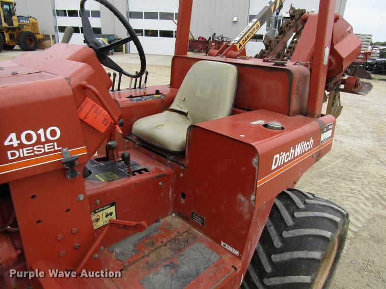 image for item EU9630 1984 Ditch Witch 4010DD trencher