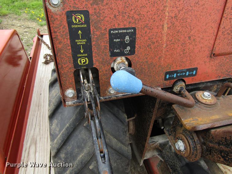 image for item EU9631 2000 Ditch Witch 255SX vibratory cable plow