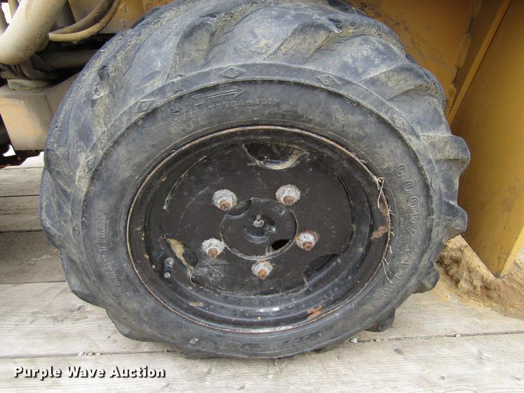 image for item EU9632 1989 Vermeer LM35 trencher