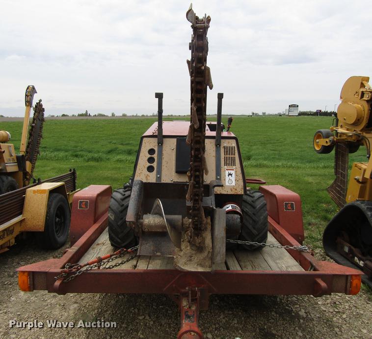 image for item EU9633 1999 Ditch Witch 410SXD trencher