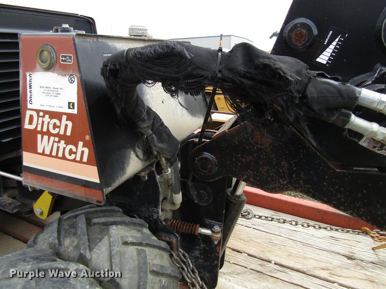 image for item EU9633 1999 Ditch Witch 410SXD trencher