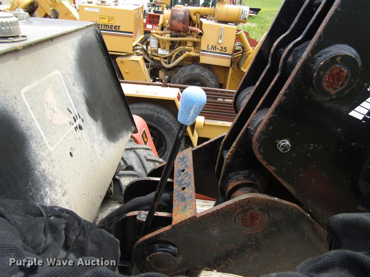 image for item EU9633 1999 Ditch Witch 410SXD trencher