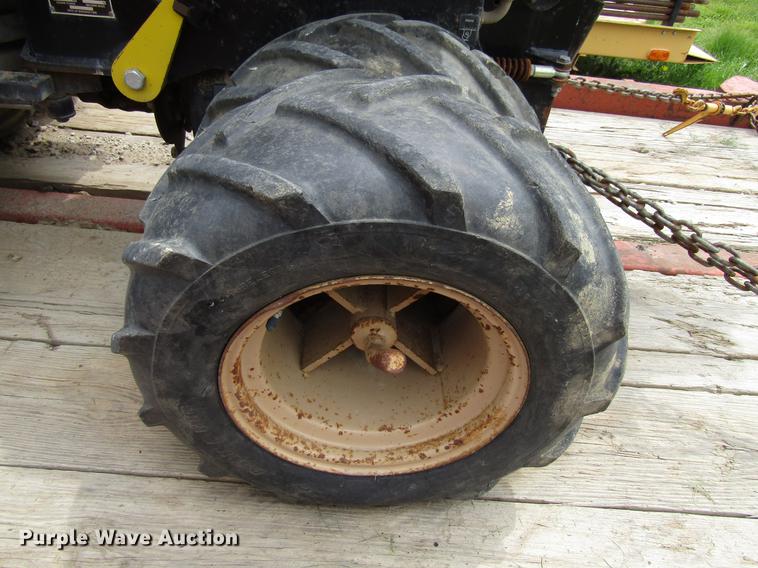 image for item EU9633 1999 Ditch Witch 410SXD trencher