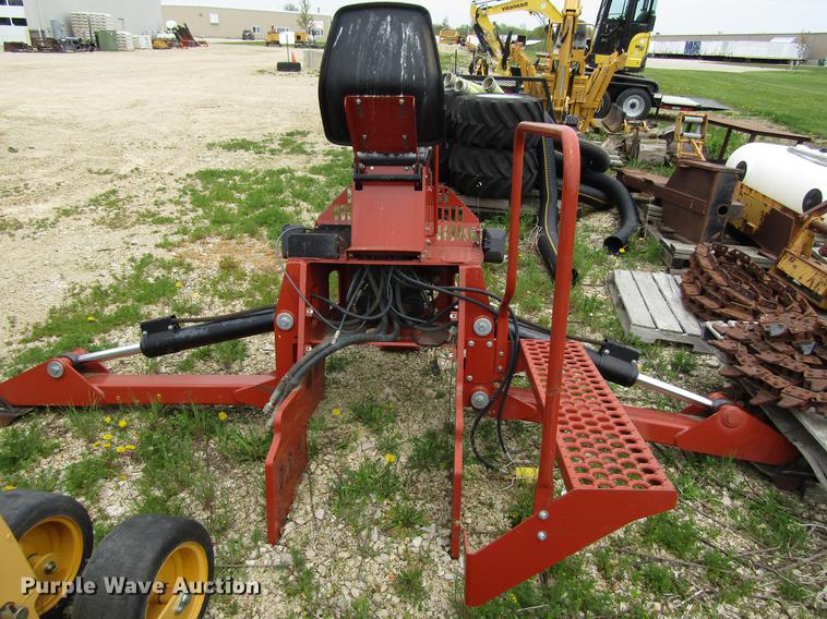 image for item EU9634 Ditch Witch A720 backhoe attachment