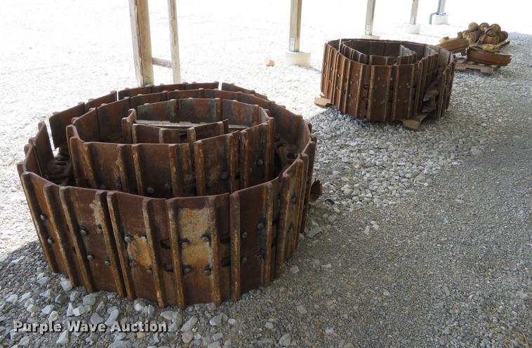 image for item EV9644 Caterpillar 963B undercarriage