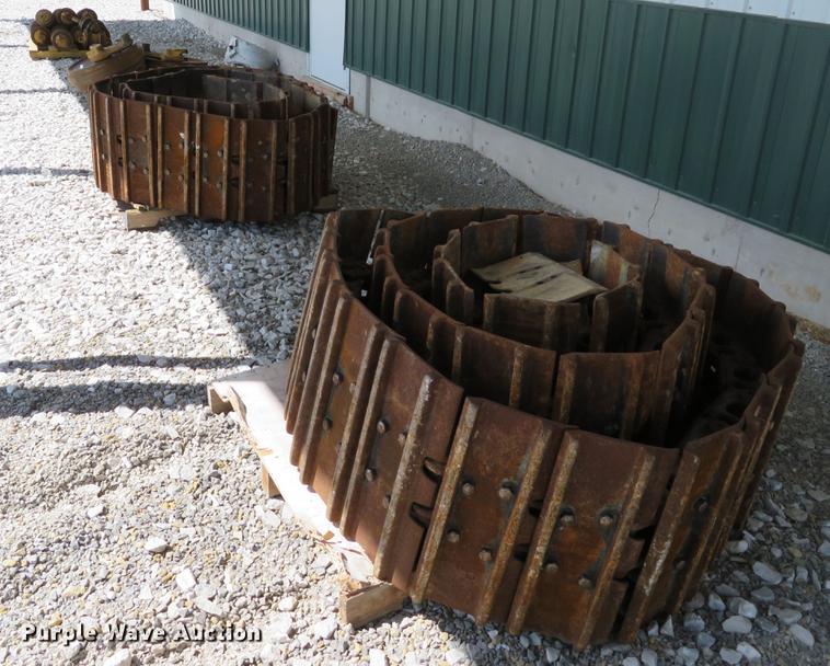 image for item EV9644 Caterpillar 963B undercarriage