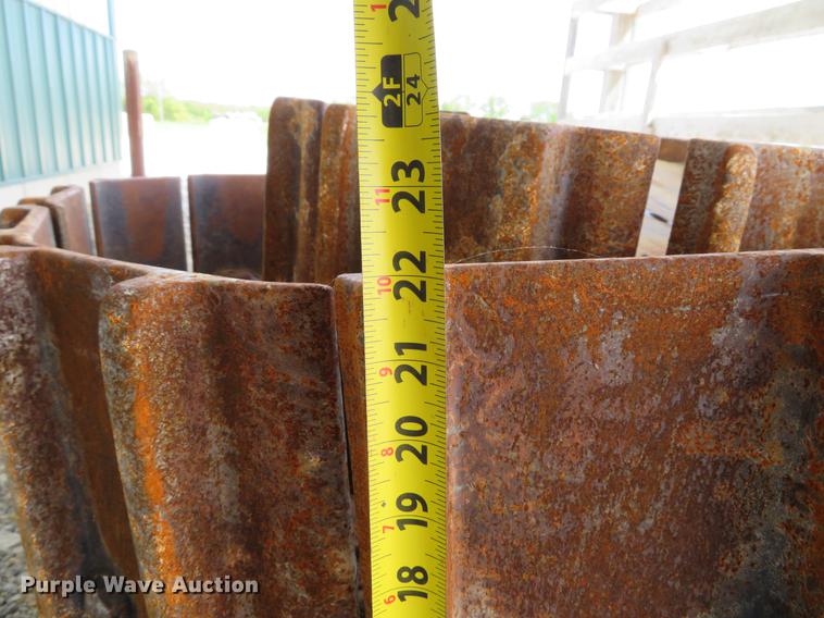 image for item EV9644 Caterpillar 963B undercarriage