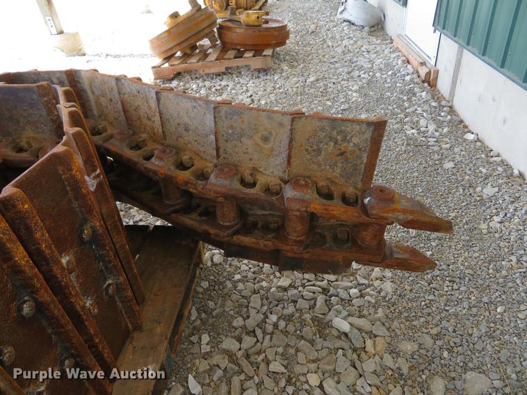 image for item EV9644 Caterpillar 963B undercarriage