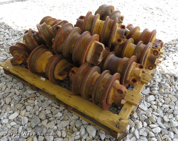 image for item EV9644 Caterpillar 963B undercarriage