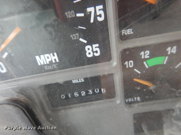 image for item FA9279 1991 International 4700 crane truck