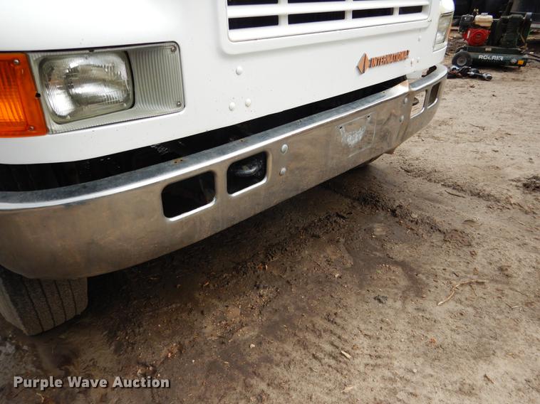 image for item FA9279 1991 International 4700 crane truck