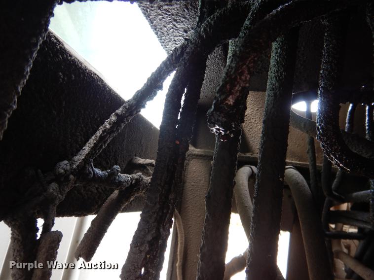 image for item FA9279 1991 International 4700 crane truck