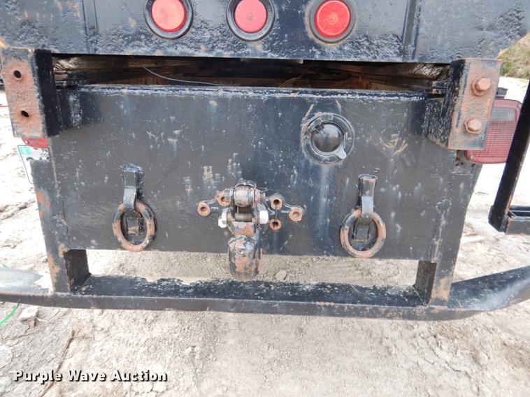 image for item FA9279 1991 International 4700 crane truck