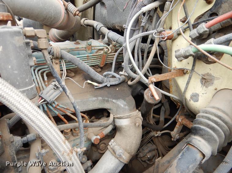 image for item FA9279 1991 International 4700 crane truck