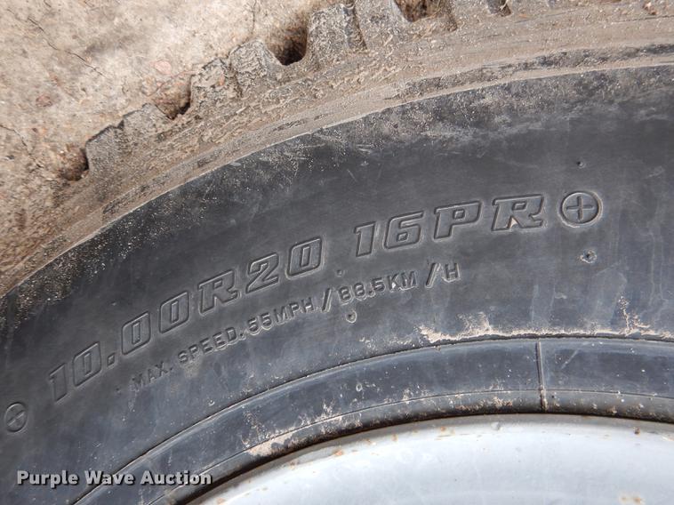 image for item FA9279 1991 International 4700 crane truck