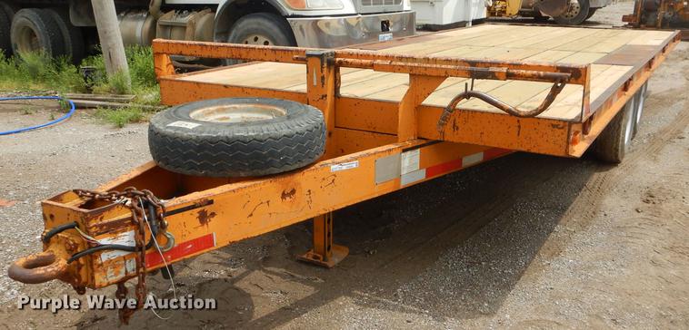 image for item FH9393 2002 Econoline tilt deck equipment trailer