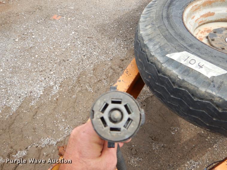 image for item FH9393 2002 Econoline tilt deck equipment trailer