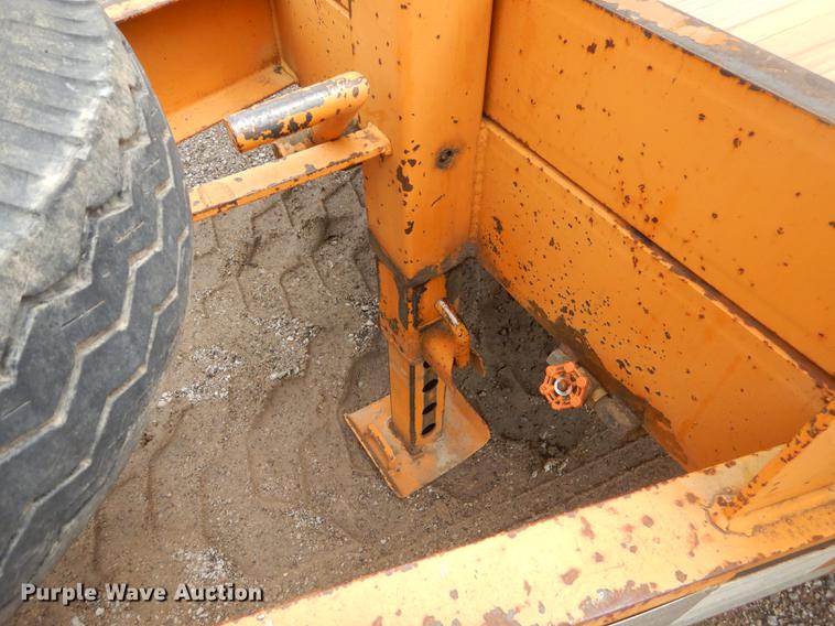 image for item FH9393 2002 Econoline tilt deck equipment trailer