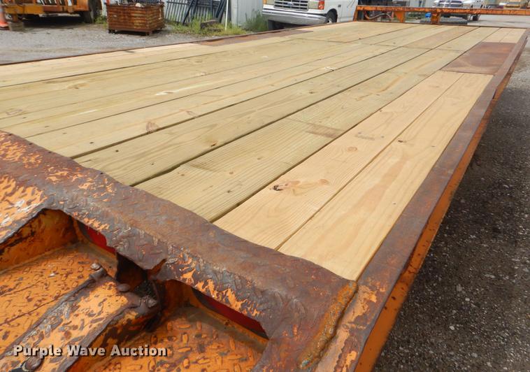 image for item FH9393 2002 Econoline tilt deck equipment trailer