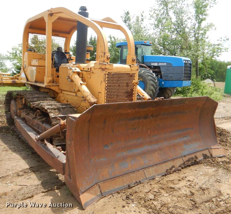 image for item FH9394 1991 Dresser TD-15C dozer
