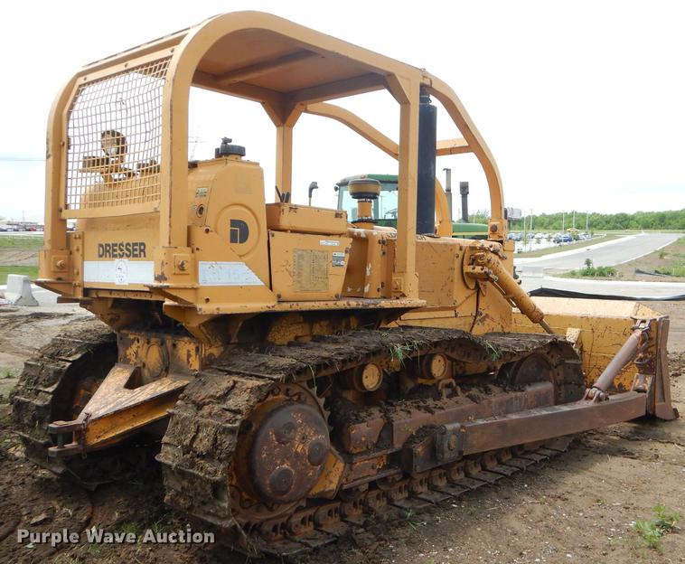 image for item FH9394 1991 Dresser TD-15C dozer