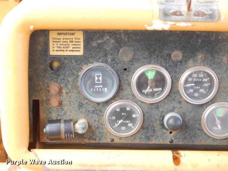 image for item FH9394 1991 Dresser TD-15C dozer