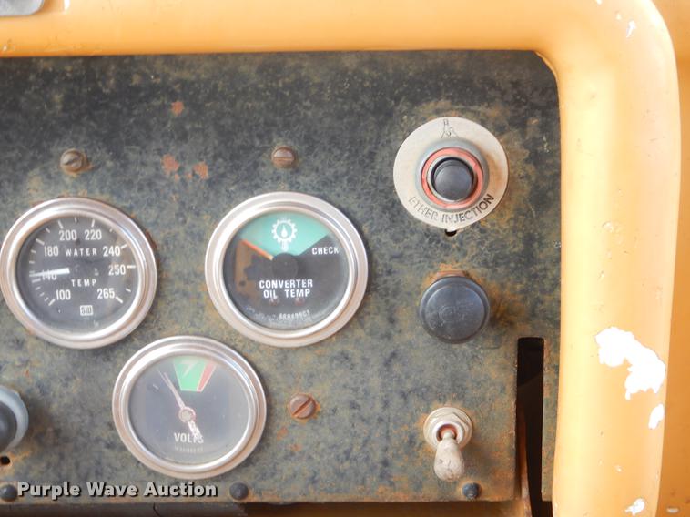 image for item FH9394 1991 Dresser TD-15C dozer