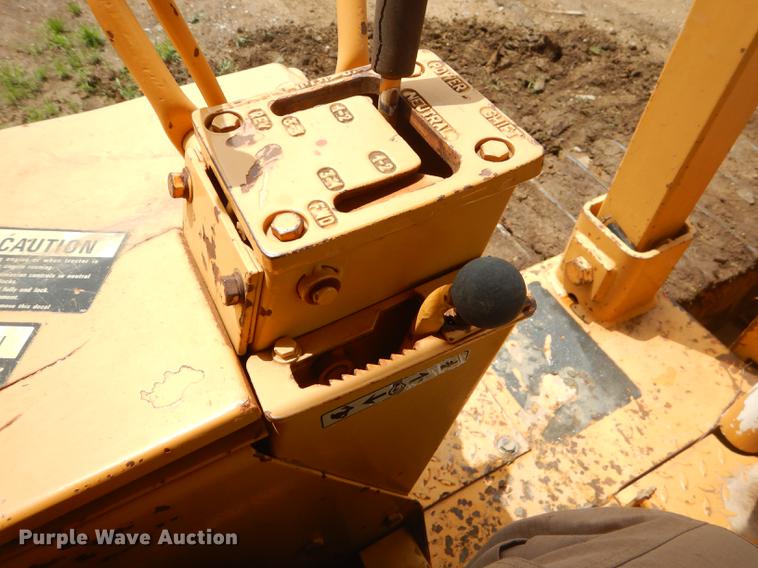 image for item FH9394 1991 Dresser TD-15C dozer