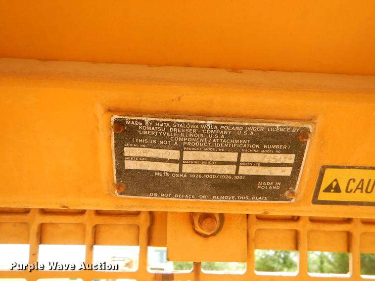 image for item FH9394 1991 Dresser TD-15C dozer