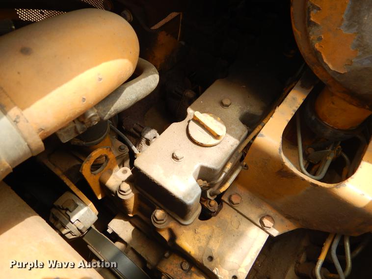 image for item FH9394 1991 Dresser TD-15C dozer