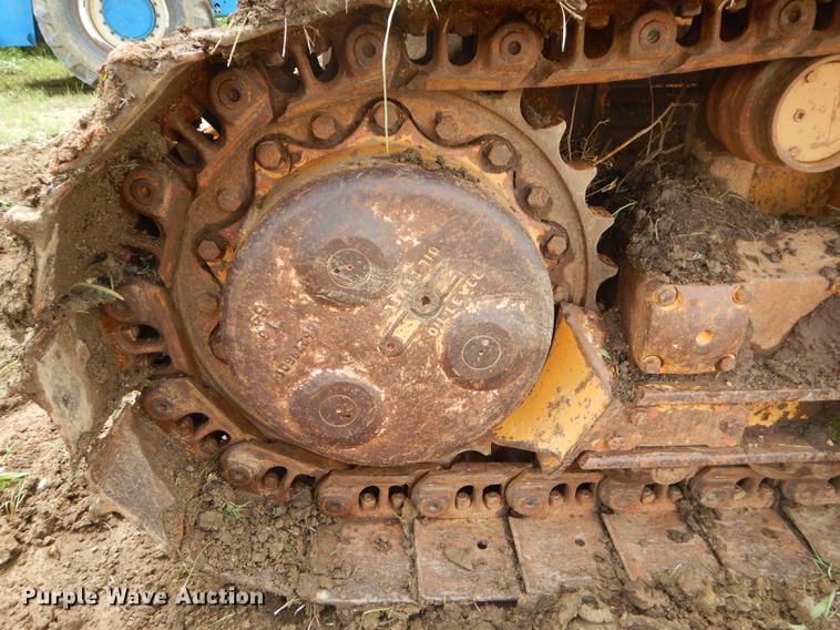 image for item FH9394 1991 Dresser TD-15C dozer