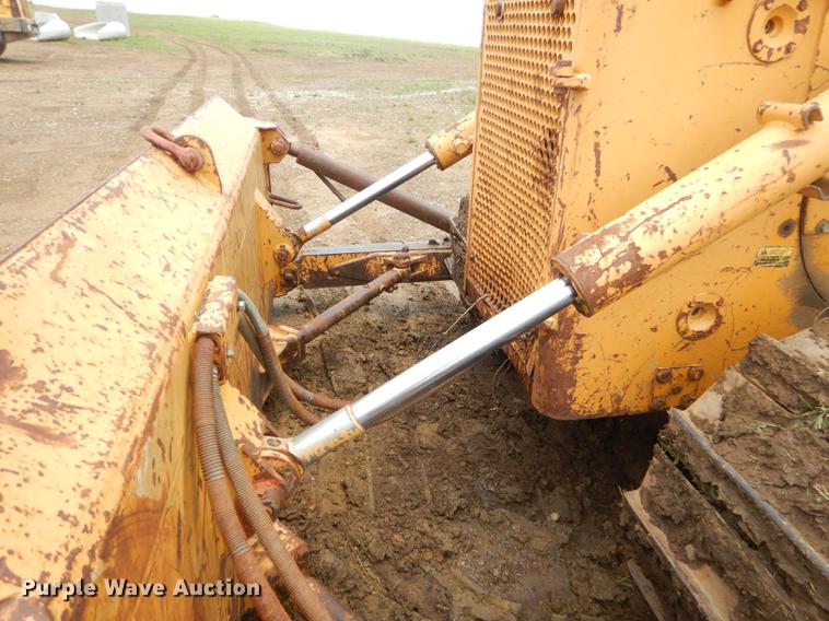 image for item FH9394 1991 Dresser TD-15C dozer