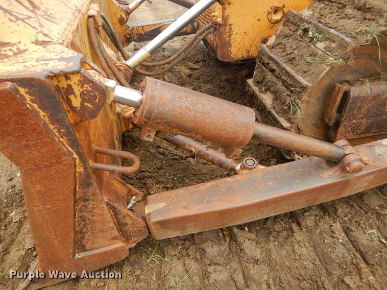 image for item FH9394 1991 Dresser TD-15C dozer