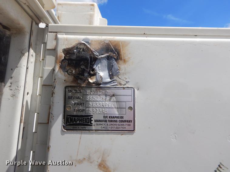 image for item FH9433 2001 International 4700 digger derrick truck