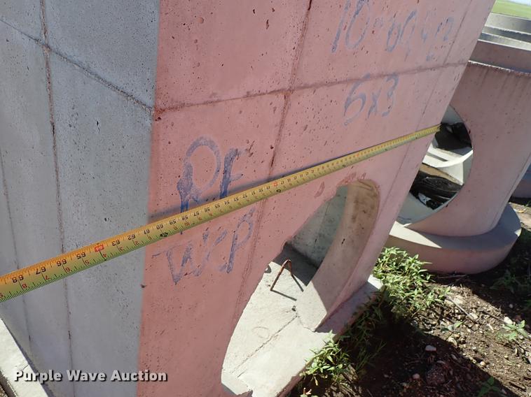 image for item FH9854 Concrete drainage pipe