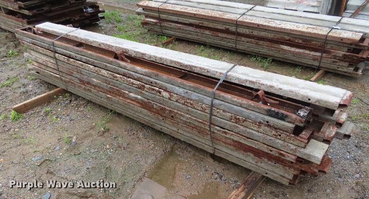 image for item FJ9046 (74) 10' x 6" concrete curb forms