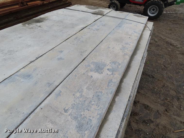 image for item FJ9047 (77) Western aluminum concrete forms