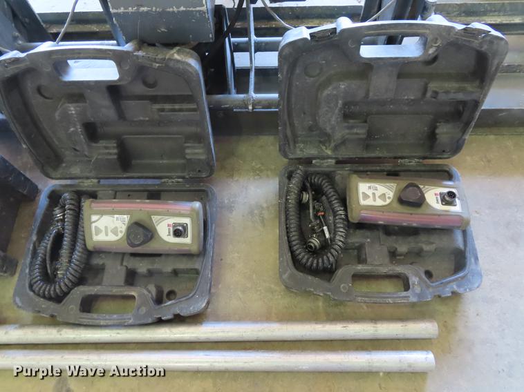 image for item FJ9063 2013 Somero Mini Screed C screed