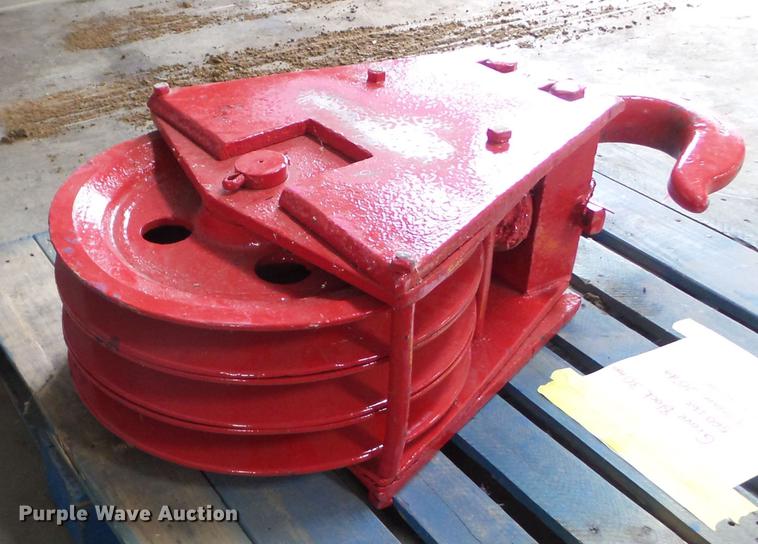 image for item FM9318 Grove sheave block