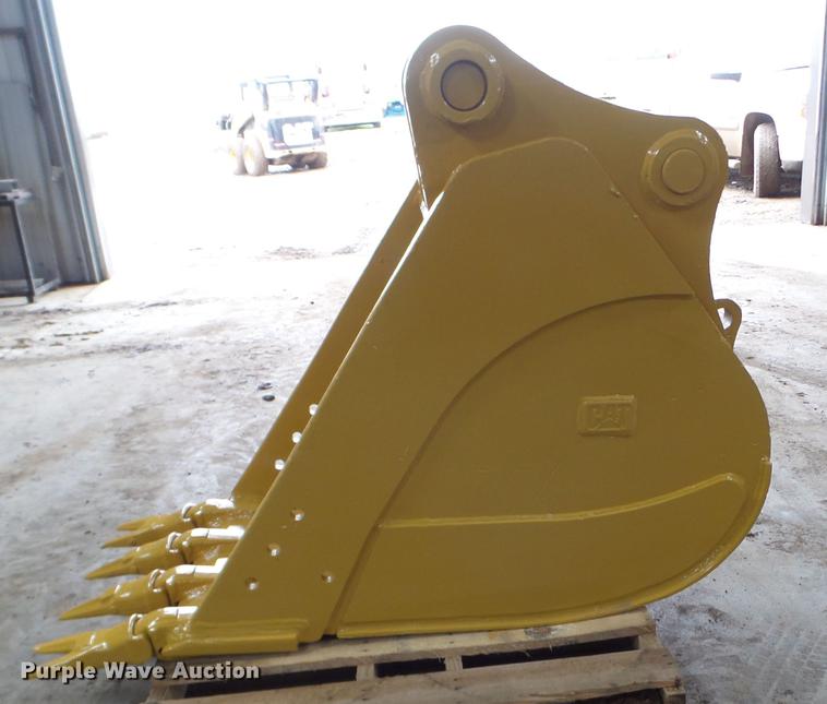 image for item FM9319 Caterpillar 30HD excavator bucket