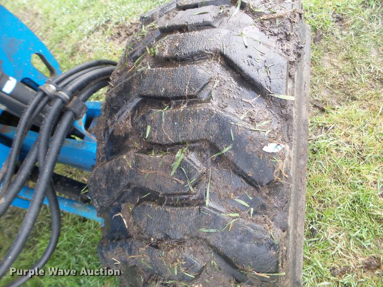 image for item FM9320 2007 Genie S40 boom lift