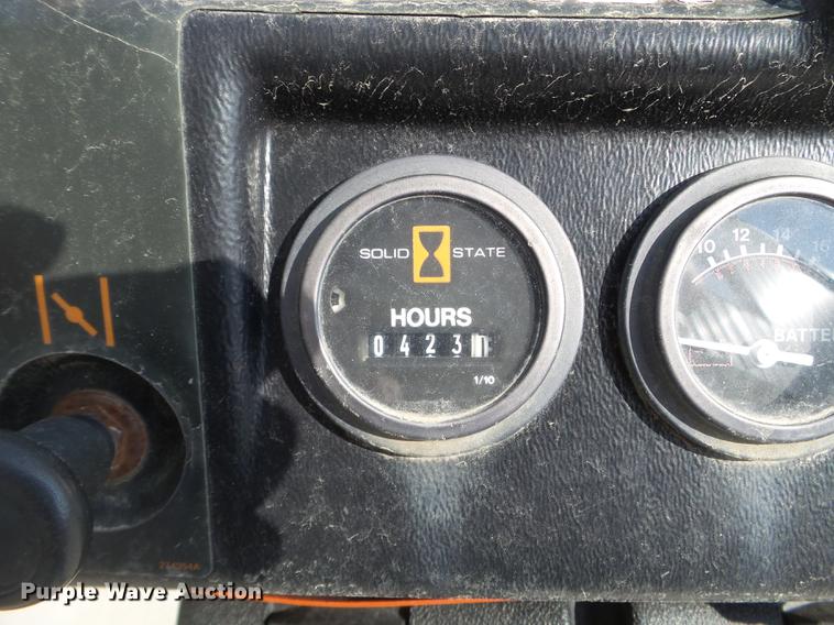 image for item FM9330 2007 Ditch Witch 1820 trencher