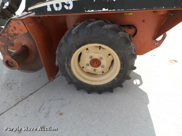 image for item FM9330 2007 Ditch Witch 1820 trencher