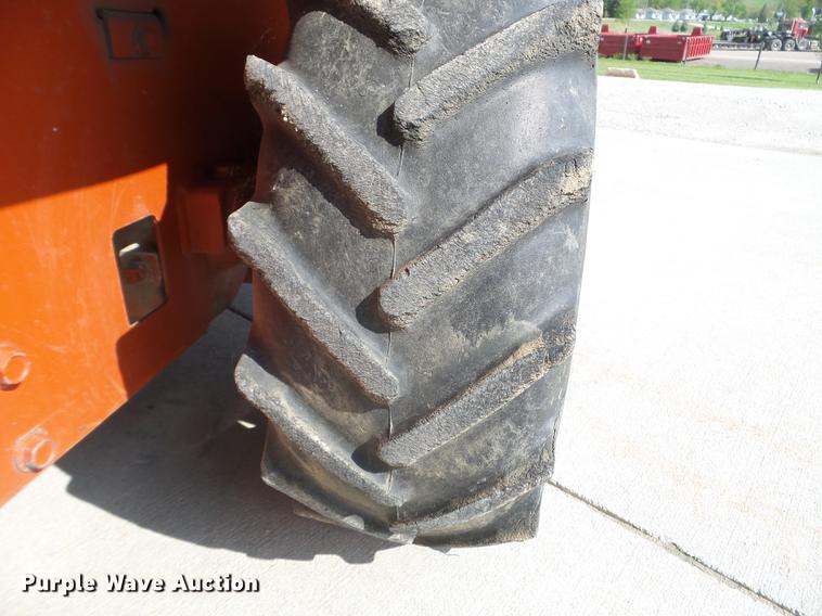 image for item FM9330 2007 Ditch Witch 1820 trencher