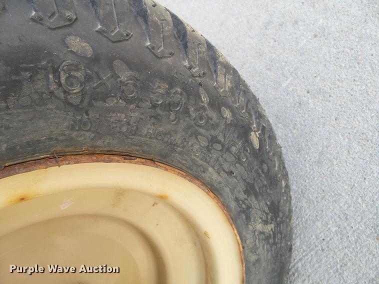 image for item FM9330 2007 Ditch Witch 1820 trencher