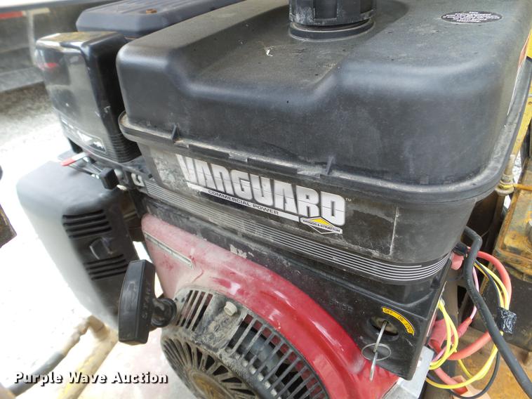 image for item FM9336 Tree spade