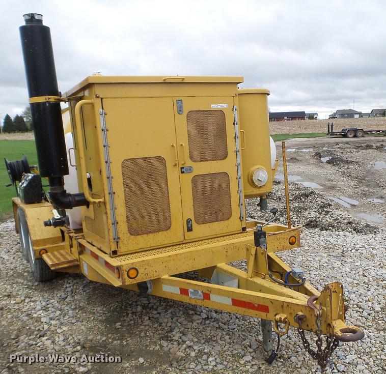 image for item FM9343 2000 Vermeer E550 Evacuator vacuum excavator