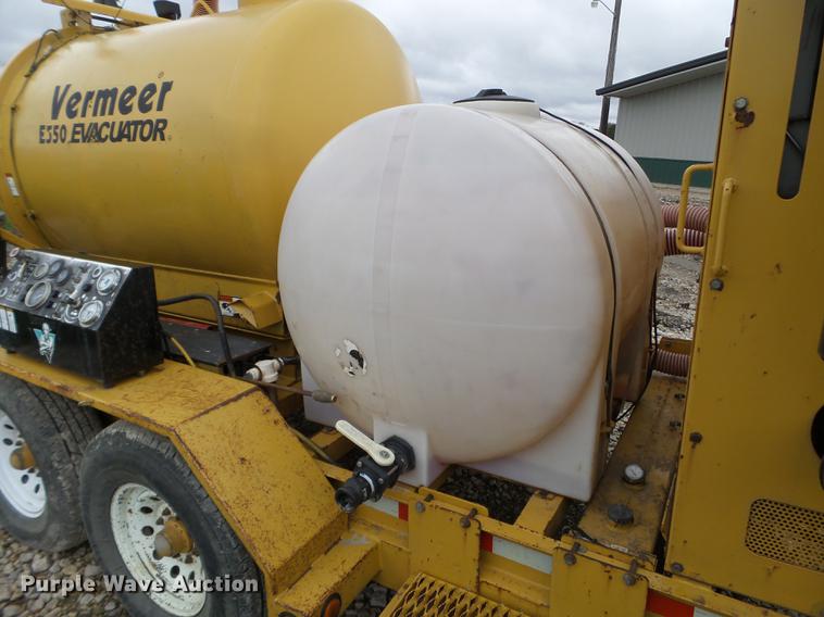 image for item FM9343 2000 Vermeer E550 Evacuator vacuum excavator