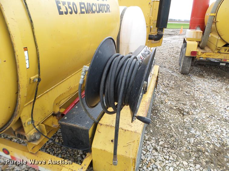 image for item FM9343 2000 Vermeer E550 Evacuator vacuum excavator